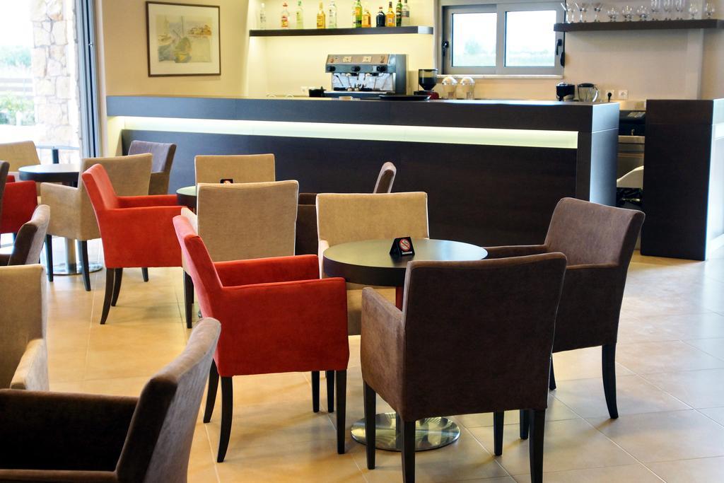 Cavos Fokidos Aparthotel Хилиаду Екстериор снимка