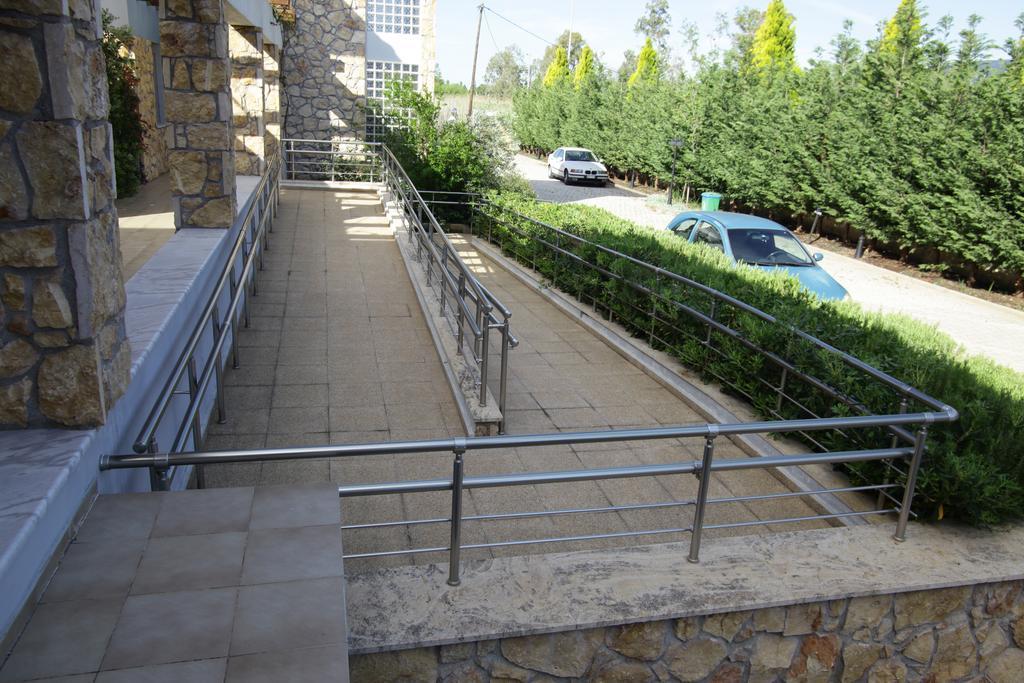 Cavos Fokidos Aparthotel Хилиаду Екстериор снимка